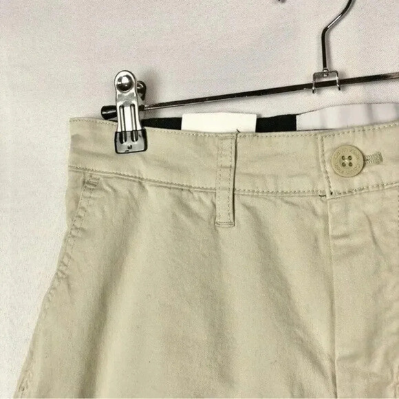 Calvin Klein Khaki Slim Fit Chino Shorts S - Picture 3 of 3